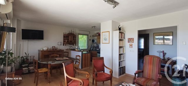 Afficher la photo en grand Appartement à vendre - 3 pièces - 67.05 m2 - UCHAUD - 30 - LANGUEDOC-ROUSSILLON - Century 21 L'Agence Des Garrigues