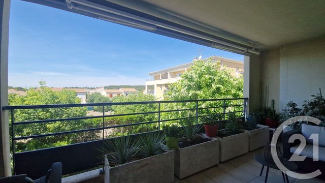 Afficher la photo en grand Appartement à vendre - 3 pièces - 67.05 m2 - UCHAUD - 30 - LANGUEDOC-ROUSSILLON - Century 21 L'Agence Des Garrigues