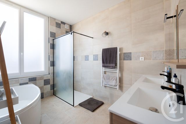 maison à vendre - 5 pièces - 323.0 m2 - NAGES ET SOLORGUES - 30 - LANGUEDOC-ROUSSILLON - Century 21 L'Agence Des Garrigues