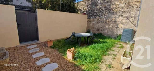 Afficher la photo en grand immeuble à vendre - 107.96 m2 - GALLARGUES LE MONTUEUX - 30 - LANGUEDOC-ROUSSILLON - Century 21 L'Agence Des Garrigues