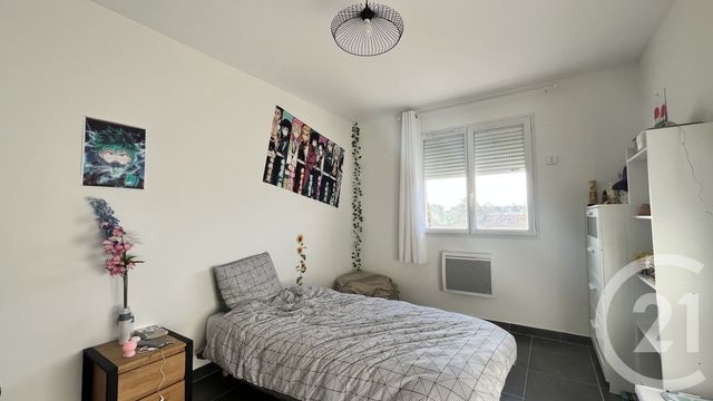Appartement T3 à vendre - 4 pièces - 85.0 m2 - MILHAUD - 30 - LANGUEDOC-ROUSSILLON - Century 21 L'Agence Des Garrigues