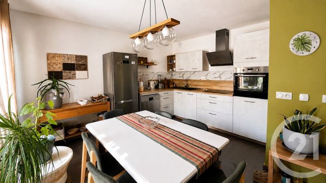 Appartement Duplex à vendre - 4 pièces - 96.96 m2 - VERGEZE - 30 - LANGUEDOC-ROUSSILLON - Century 21 L'Agence Des Garrigues