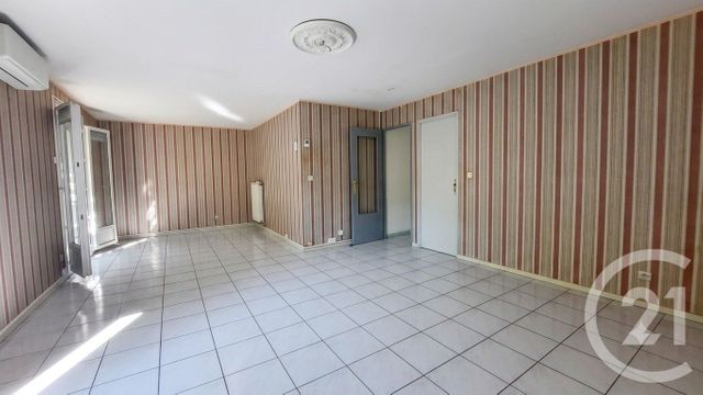maison à vendre - 4 pièces - 89.75 m2 - CALVISSON - 30 - LANGUEDOC-ROUSSILLON - Century 21 L'Agence Des Garrigues