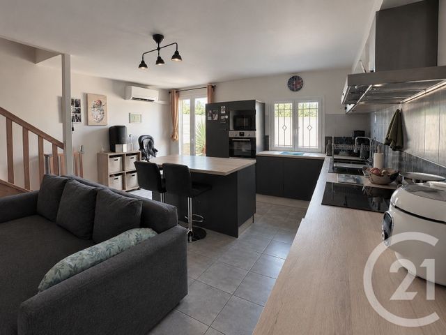 Appartement T3 à vendre - 3 pièces - 57.82 m2 - BERNIS - 30 - LANGUEDOC-ROUSSILLON - Century 21 L'Agence Des Garrigues